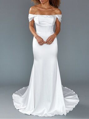 Louvienne ‘Camelia’ Gown